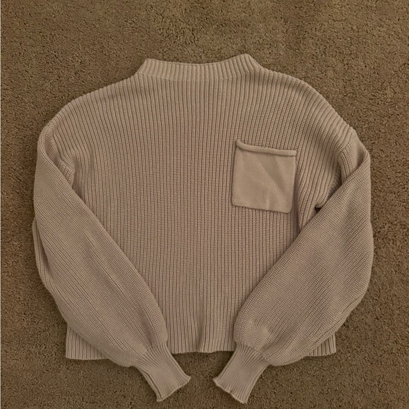 Amazon Sweaters - Amazon Tan Sweater Size S